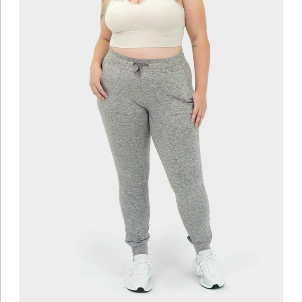 Balance Athletica joggers